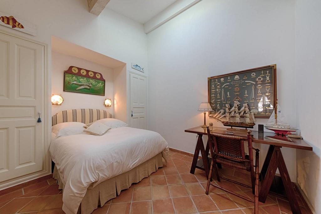 Maison Des Bouchonniers Saint-Tropez Exterior photo